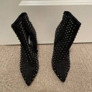 Steve Madden Studded Bootie Pumps, Size 8